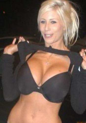 Индивидуалка Питера Майа с 5 размером груди предлагает интим услуги у метро Площадь Восстания  +7(911)263-23-04 