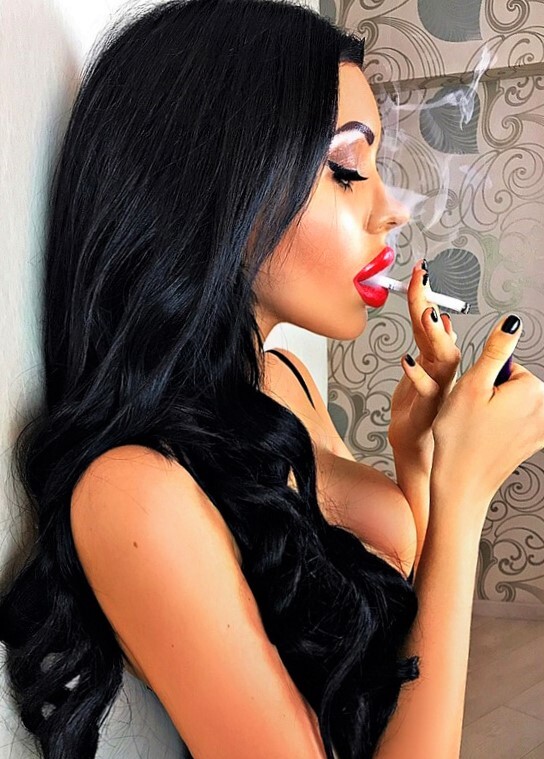 Проститутка Питера Ляля с 3 размером груди предлагает интим услуги у метро Садовая  +7(981)193-28-94 