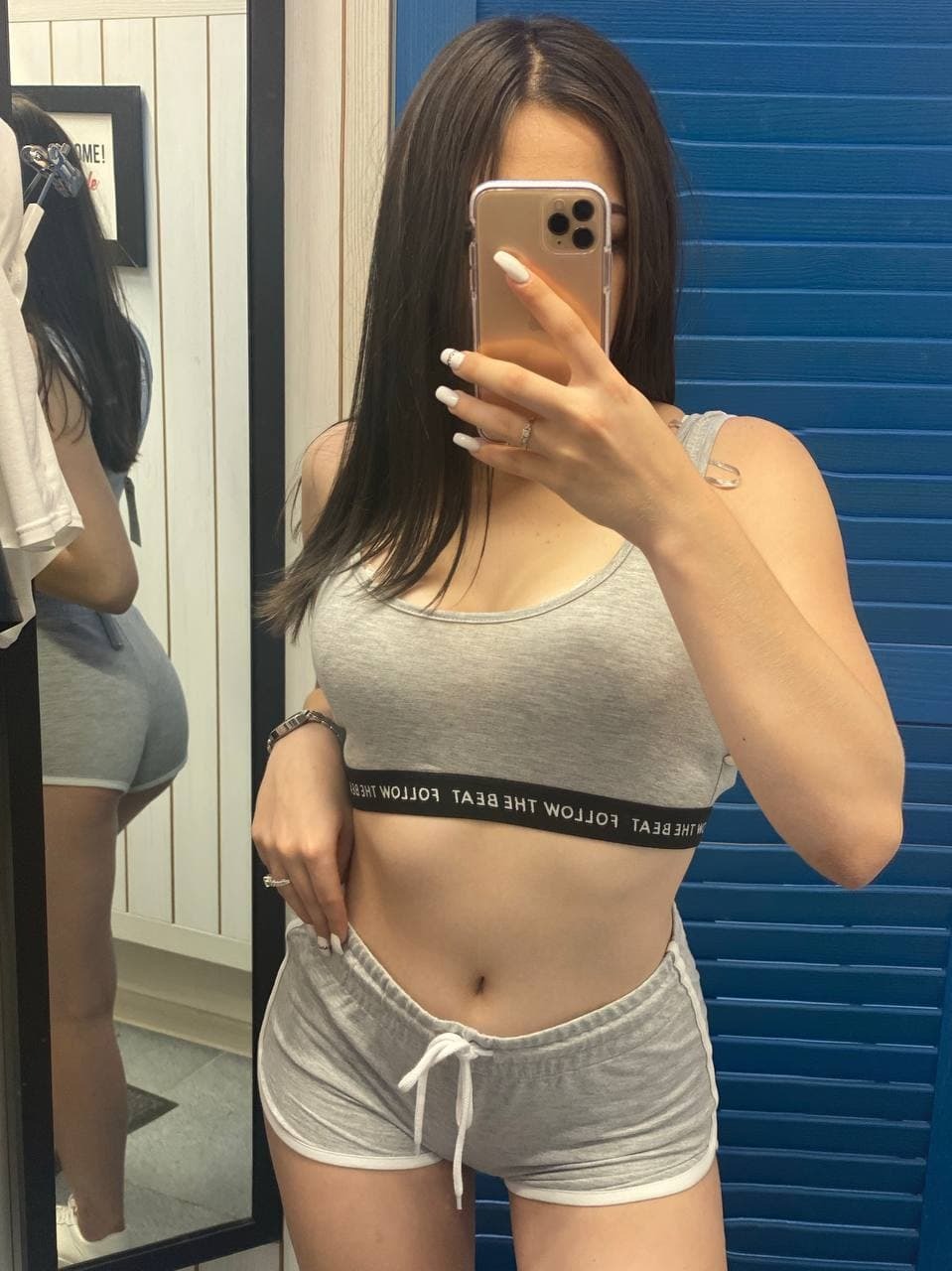 Проститутка Питера Мая с 2 размером груди предлагает интим услуги у метро Площадь Ленина  +7(981)126-12-57 