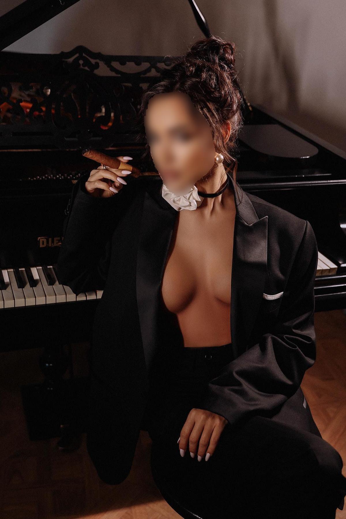 Индивидуалка Питера Валя с 1 размером груди предлагает интим услуги у метро Беговая  +7(999)028-14-58 - фото 4